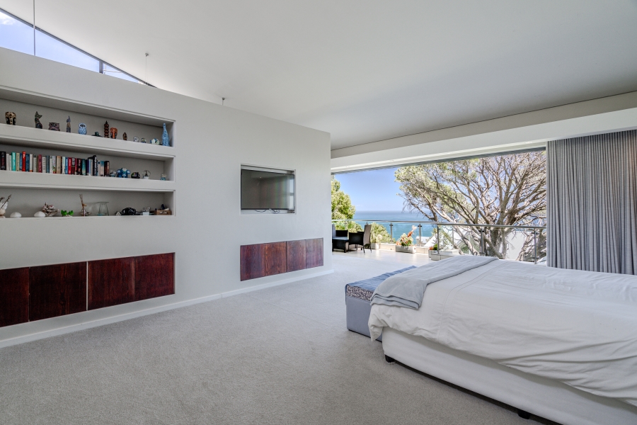 6 Bedroom Property for Sale in Camps Bay Western Cape